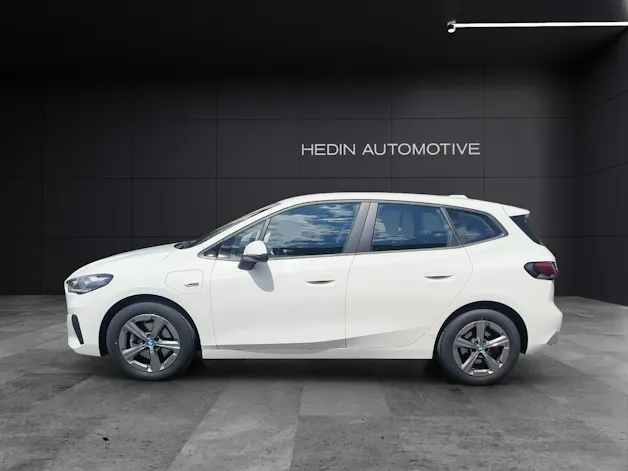 BMW 225e xDrive Active Tourer
