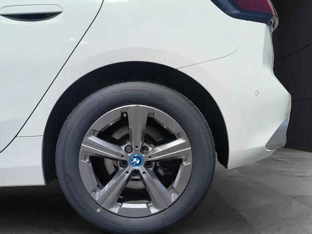 BMW 225e xDrive Active Tourer