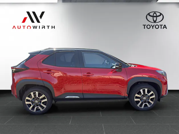 Toyota Yaris Cross 1.5 VVT-i HSD Premium AWD-i