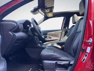 Toyota Yaris Cross 1.5 VVT-i HSD Premium AWD-i