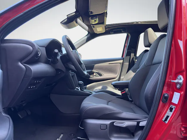 Toyota Yaris Cross 1.5 VVT-i HSD Premium AWD-i