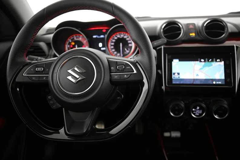 image du véhicule SUZUKI SWIFT