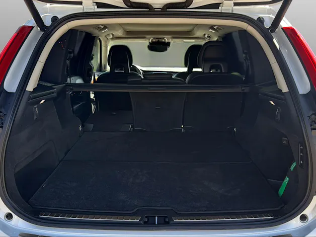 VOLVO XC90 2.0 B5 MH Inscription 5P. AWD