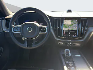 VOLVO XC60 2.0 T8 TE Ultimate Dark eAWD