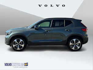 VOLVO XC40 2.0 B3 MH Plus Dark