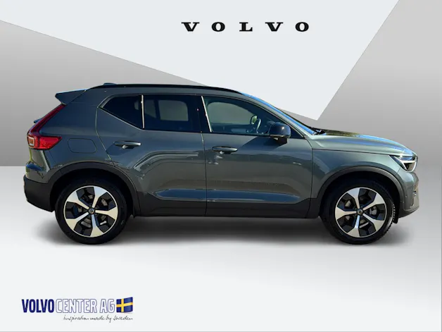 VOLVO XC40 2.0 B3 MH Plus Dark