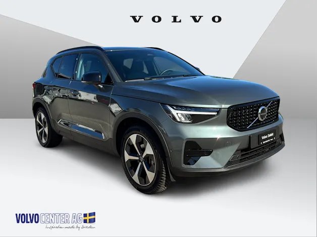 VOLVO XC40 2.0 B3 MH Plus Dark