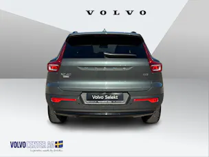 VOLVO XC40 2.0 B3 MH Plus Dark