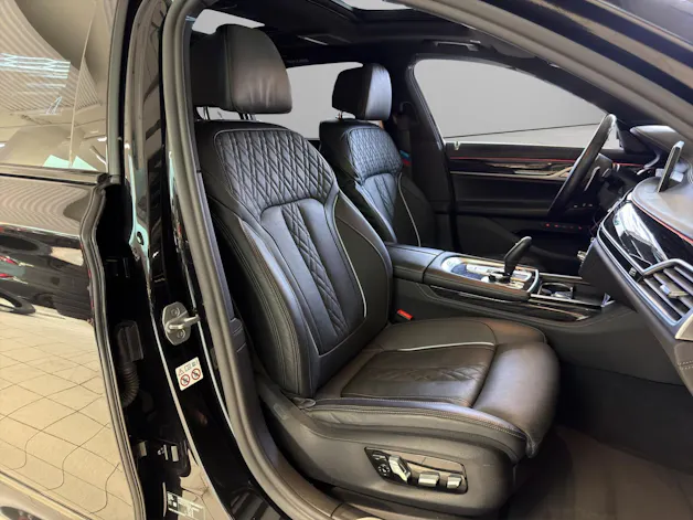 BMW 730Ld xDrive M Sport