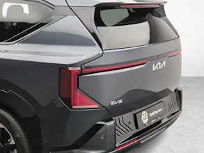 https://vehicle.imgix.net/4420042/0d7f52b6-3c44-47b6-94f0-7d5450ed8342.jpg