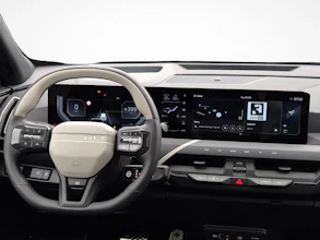 https://vehicle.imgix.net/4420042/afce72a0-6e2b-4023-b40c-30ae67527a97.jpg