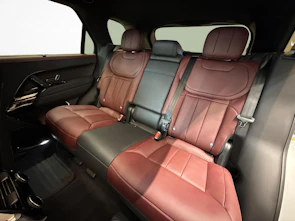 Fahrzeugbild LAND ROVER Range Rover Sport 3.0 I6 P550e Autobiography