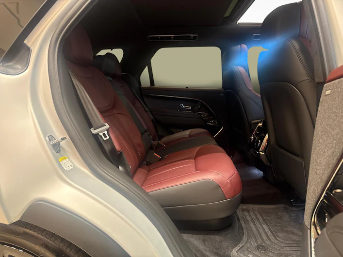 immagine del veicolo LAND ROVER RANGE ROVER SPORT