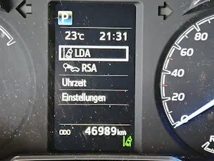Toyota Yaris 1.5 VVT-i HSD Trend