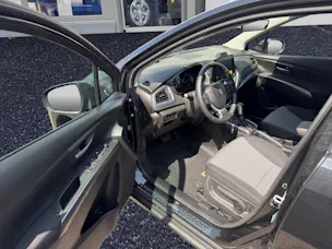 Suzuki S-Cross 1.4 T Piz Sulai Hybrid 4x4