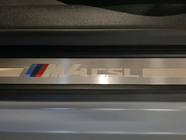 BMW M4 CSL Coupé