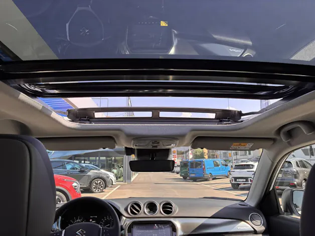 Suzuki Vitara 1.4 T Piz Sulai Top Hybrid 4x4