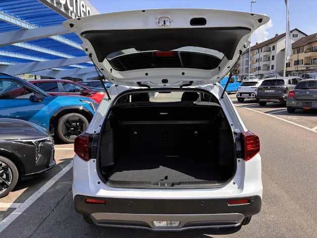 Suzuki Vitara 1.4 T Piz Sulai Top Hybrid 4x4