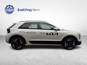 https://vehicle.imgix.net/4420150/10ee68d7-3d4f-4b5f-b1d5-72d517ab6878.jpg