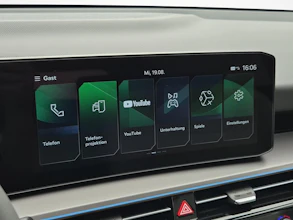 https://vehicle.imgix.net/4420150/22a1901e-1ff6-4507-8025-ee53c5518665.jpg