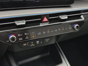 Fahrzeugbild KIA Niro 1.6 GDi Hybrid Style
