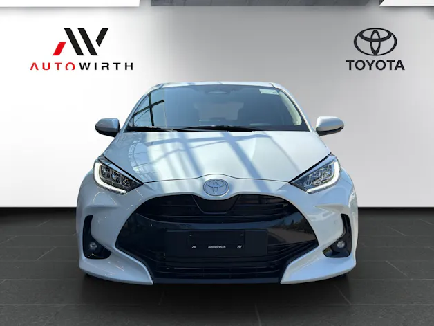 Toyota Yaris 1.5 VVT-i HSD Trend