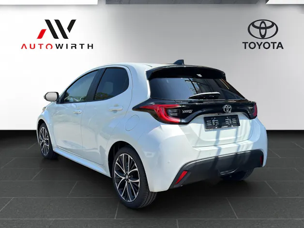 Toyota Yaris 1.5 VVT-i HSD Trend
