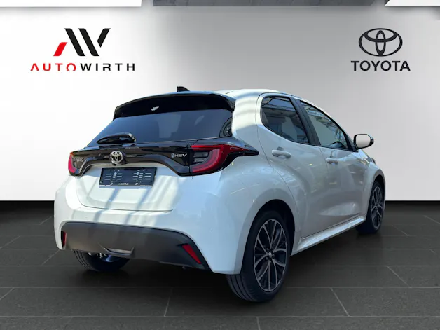 Toyota Yaris 1.5 VVT-i HSD Trend