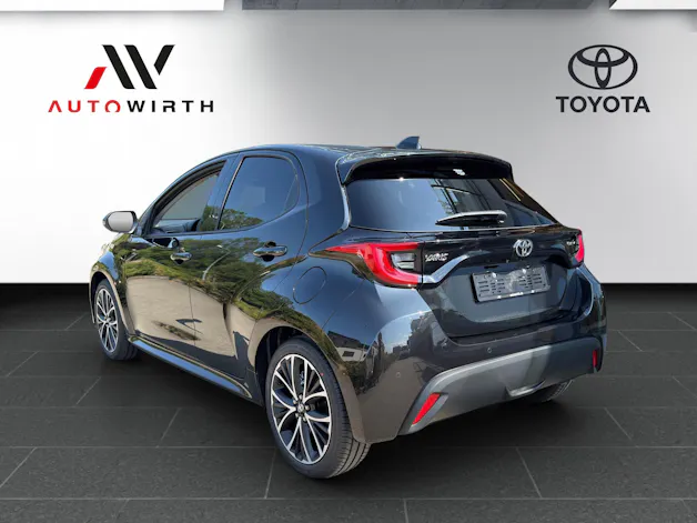 Toyota Yaris 1.5 VVT-i HSD Trend