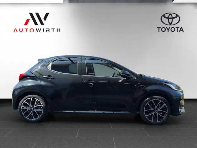 Toyota Yaris 1.5 VVT-i HSD Trend