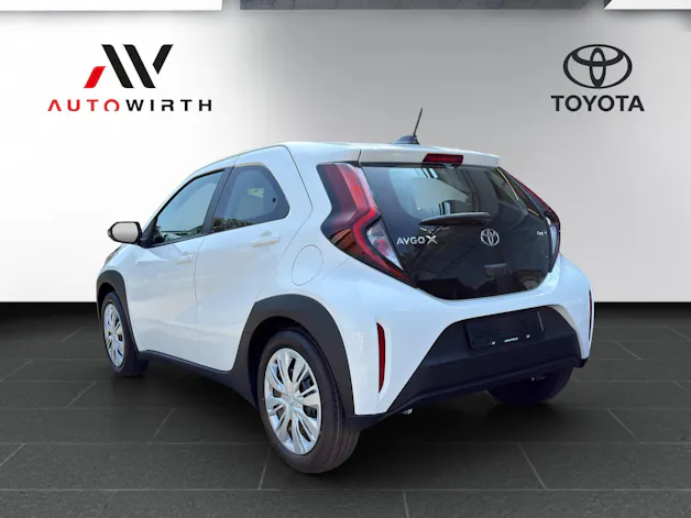Toyota Aygo X 1.5 VVT-i HSD Comfort