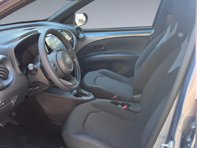 Toyota Aygo X 1.5 VVT-i HSD Comfort