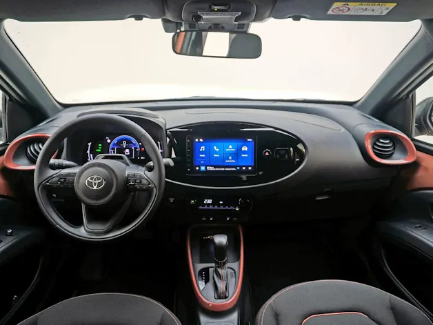 Toyota Aygo X 1.5 VVT-i HSD Trend