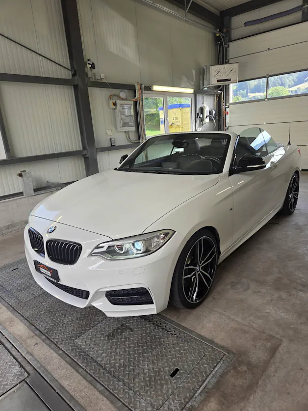 BMW M235i xDrive SAG Cabrio