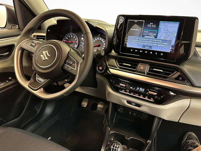 Fahrzeugbild SUZUKI SWIFT