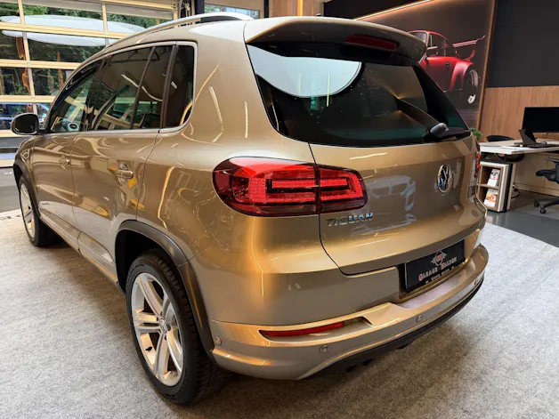 VW Tiguan 2.0 TSI 180 Cup R-Line DSG