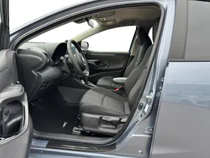 Toyota Yaris 1.5 VVT-i HSD Trend
