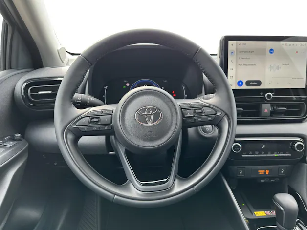 Toyota Yaris 1.5 VVT-i HSD Trend