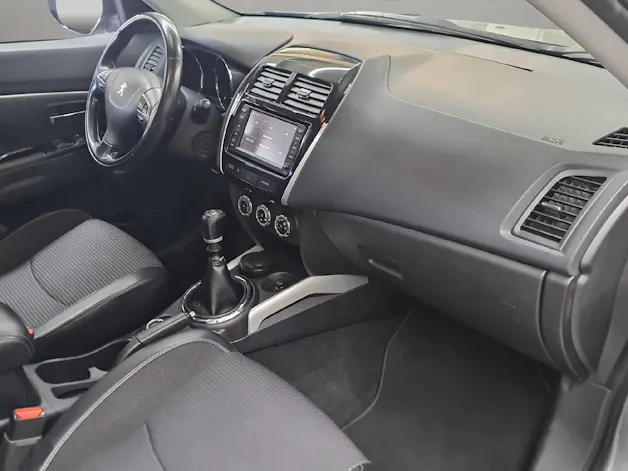 Peugeot 4008 1.8 HDi Allure S/S