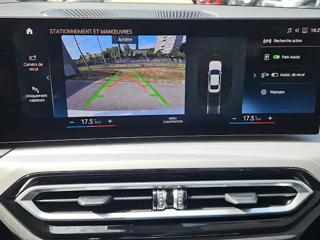 BMW 320i xDrive