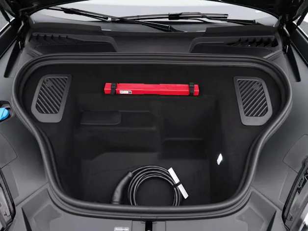 Porsche Macan 4