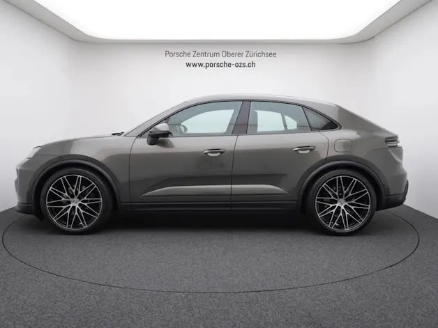 Porsche Macan 4