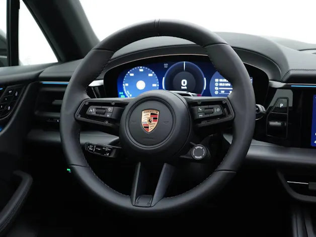 Porsche Macan 4