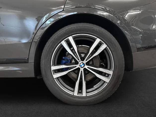 BMW X7 xDrive 48V 40d Steptronic