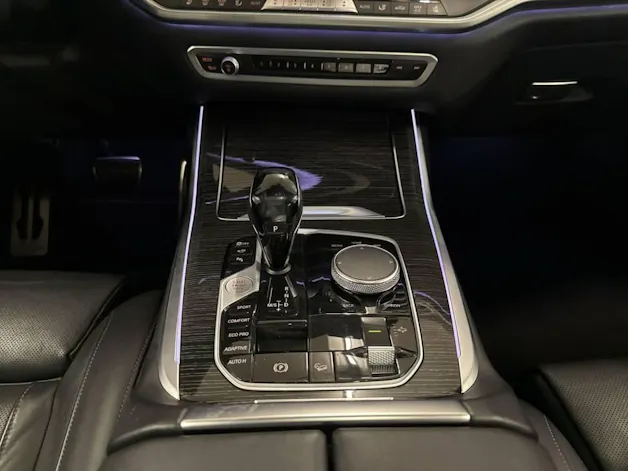 BMW X7 xDrive 48V 40d Steptronic