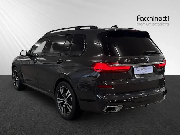 BMW X7 xDrive 48V 40d Steptronic
