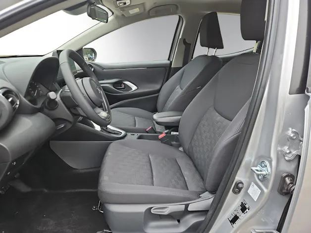 Mazda 2 Hybrid Centre-line