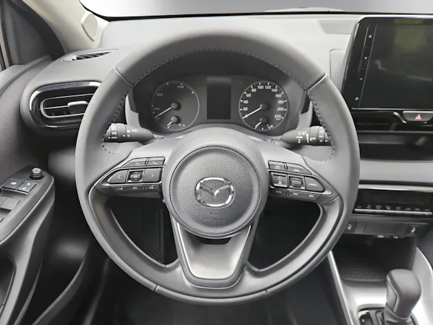 Mazda 2 Hybrid Centre-line