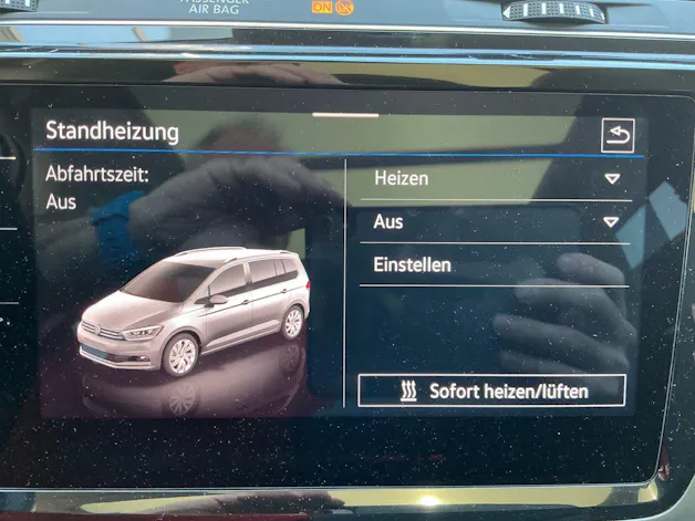 VW Touran 1.5 TSI Comfortline DSG *** PANORAMADACH & ANHÄNGERKUPPLUNG ***