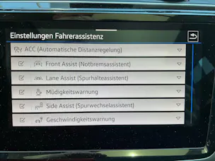 VW Touran 1.5 TSI Comfortline DSG *** PANORAMADACH & ANHÄNGERKUPPLUNG ***